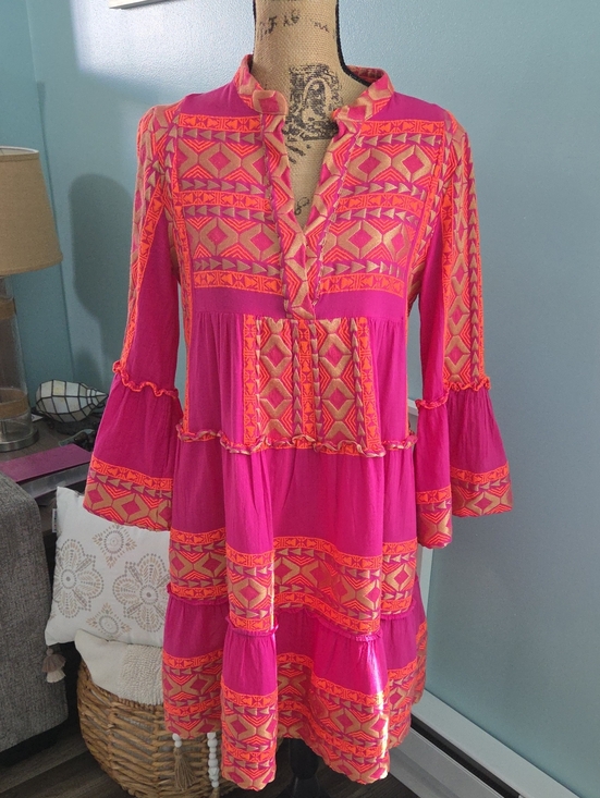Lace The Label Dresses & Skirts - Lace The Label Fuchsia & Orange Geometric Embroidered Boho Mini Dress M EUC
